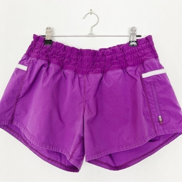 Women’s Lululemon Running‎ Shorts Purple Size 8 - Picture 3 of 9